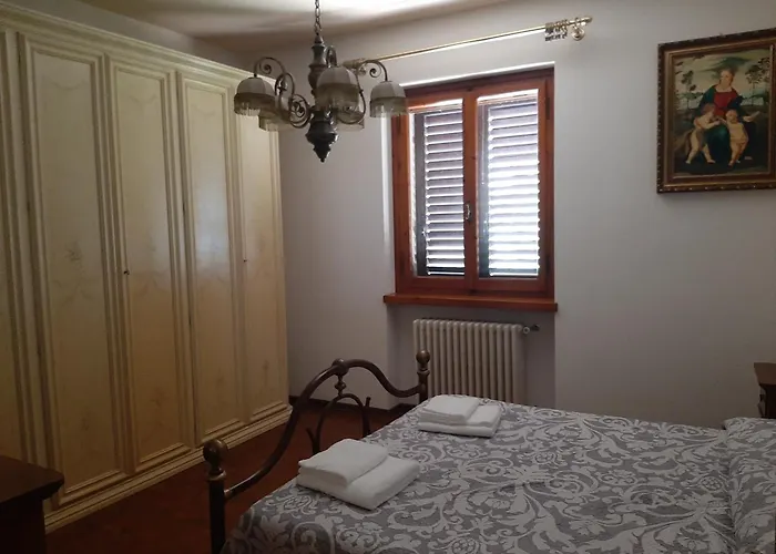 Azzurra Lodge *
